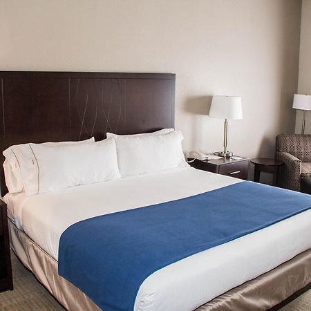 Holiday Inn Express And Suites Sikeston By Ihg Екстер'єр фото
