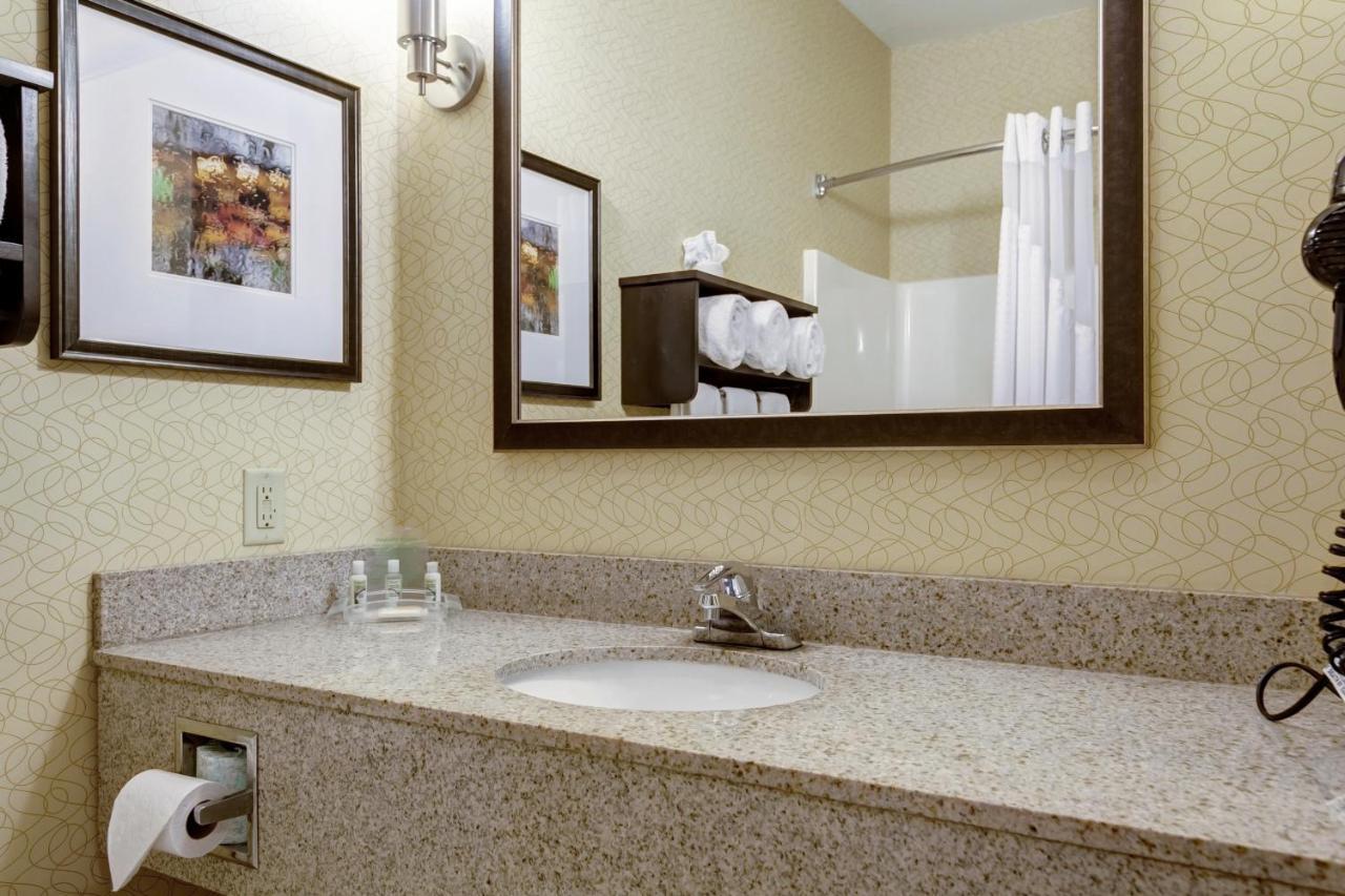 Holiday Inn Express And Suites Sikeston By Ihg Екстер'єр фото